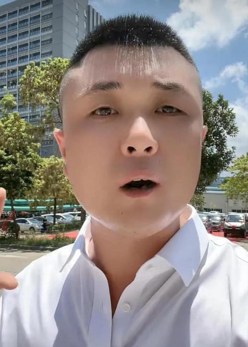 揭秘快手直播脏话事件（当众说脏话惊人黑幕）
