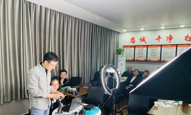 揭露直播间卖假货的黑幕（如何投诉直播间卖假货）
