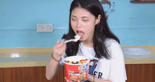 探究抖音动态的影响力与转化效应（如何利用抖音动态来打造个人品牌及增加粉丝）